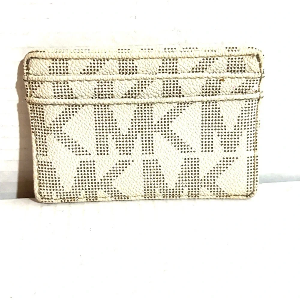 Michael Kors Cream and Gold Card Holder
